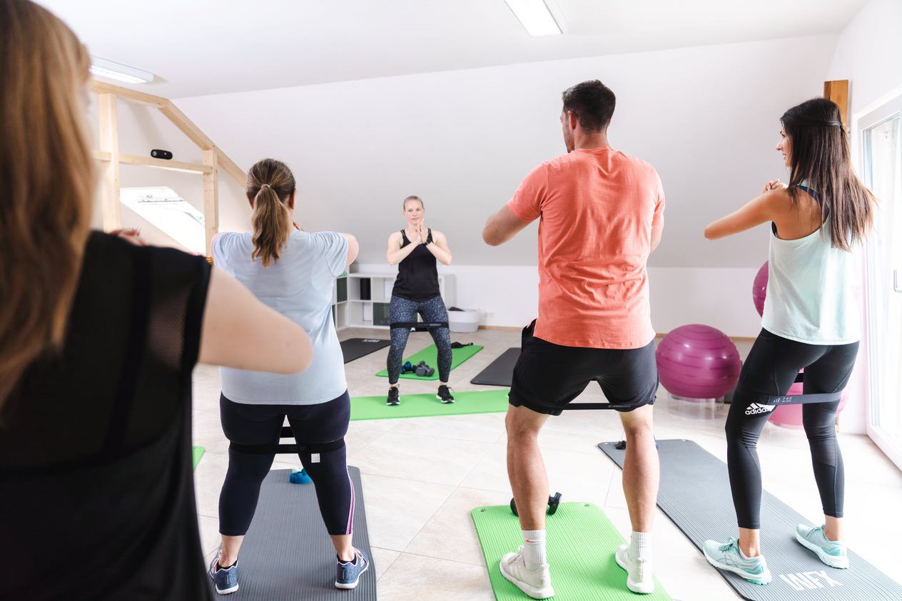 Bodyworkout bei Kim's Body Kiss – Effektive Übungen zur Stärkung des Körpers mit professioneller Betreuung.