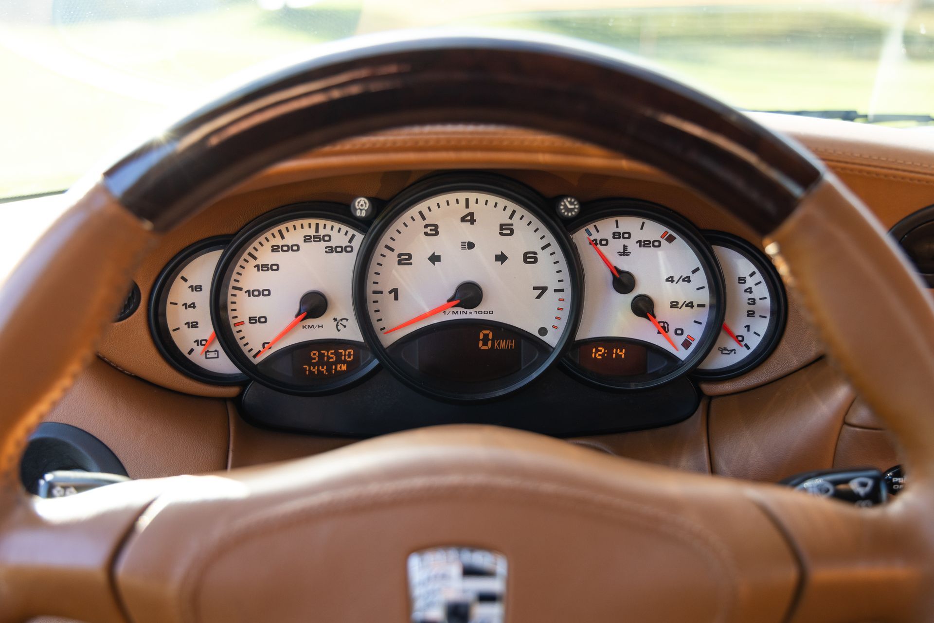 Porsche 996 Millenium Edition HOEHENWEG Automobile München, Autohändler München, Youngtimer kaufen