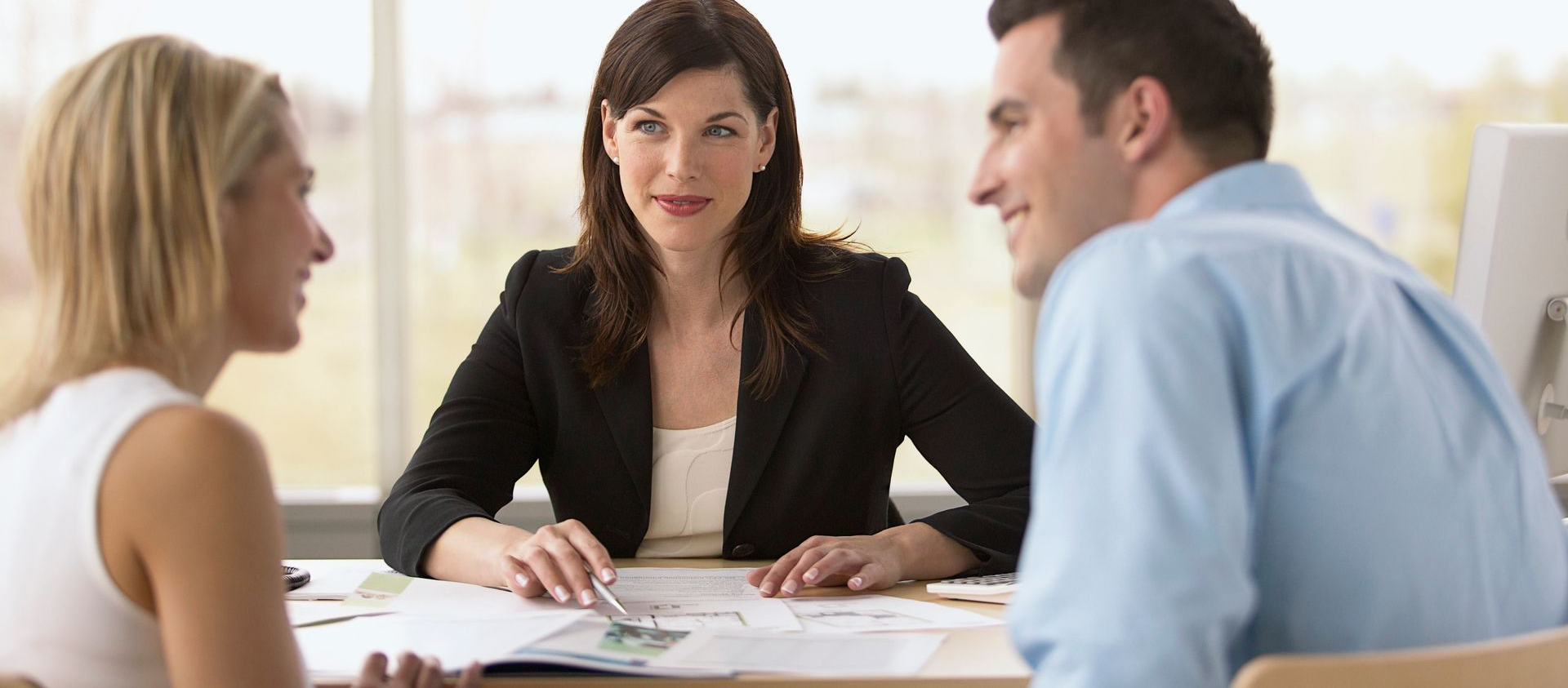 Im Team der Ancorin Beratrungs GmbH verbinden wir umfassende Expertise in der Unternehmensberatung mit langjähriger Managementerfahrung.