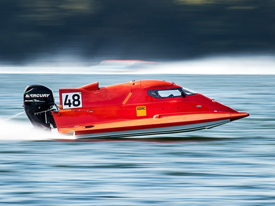 Speedboat, Schnelle Ausbildung in Crash-Kursen