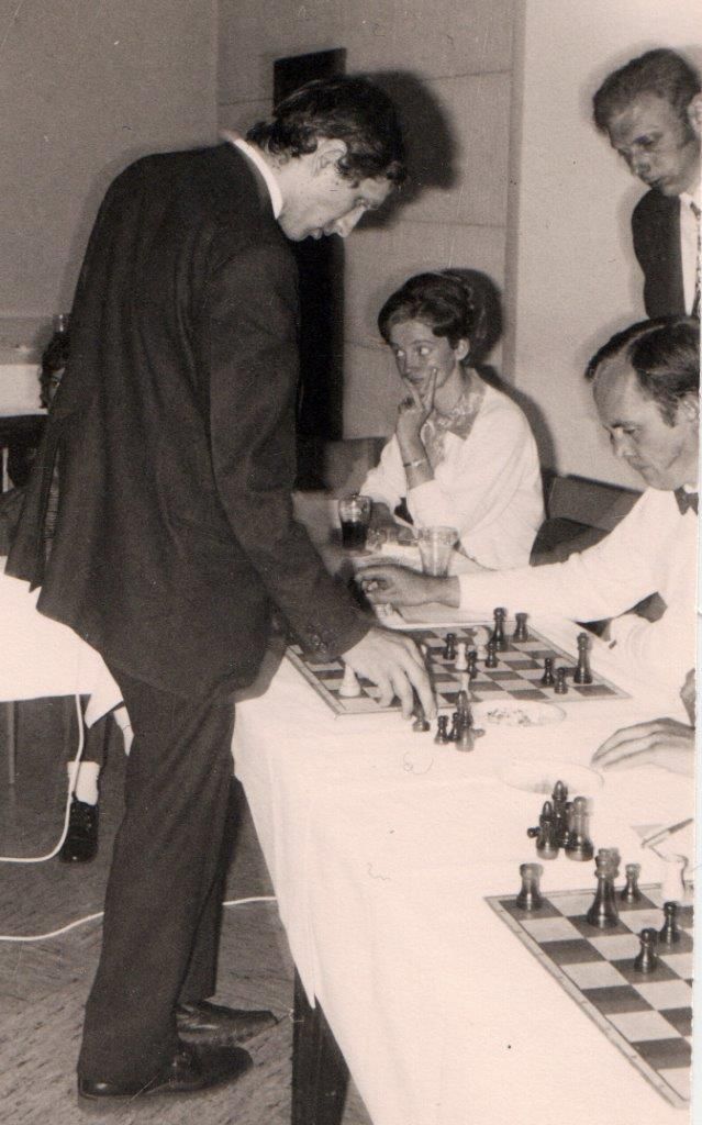 Karl-Heinz im direkten Duell