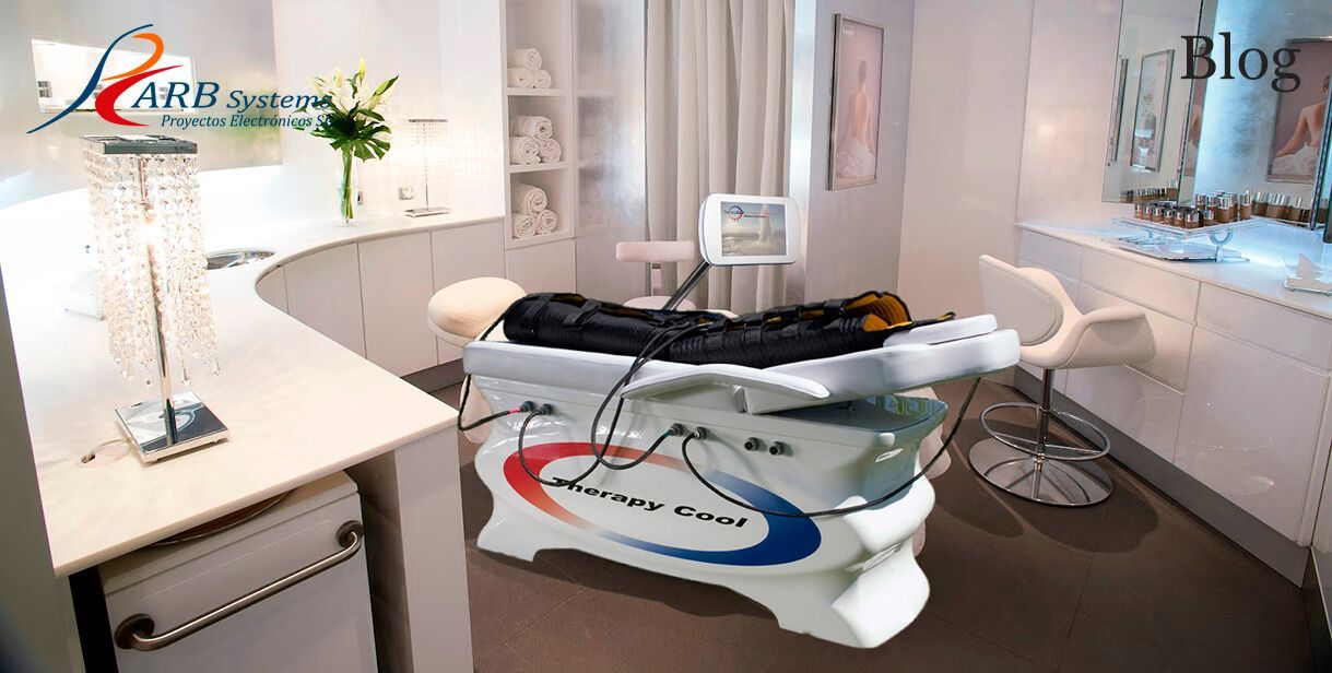 Professional aesthetic equipment, the image shows a beauty center with a Therapy Cool device in the center.