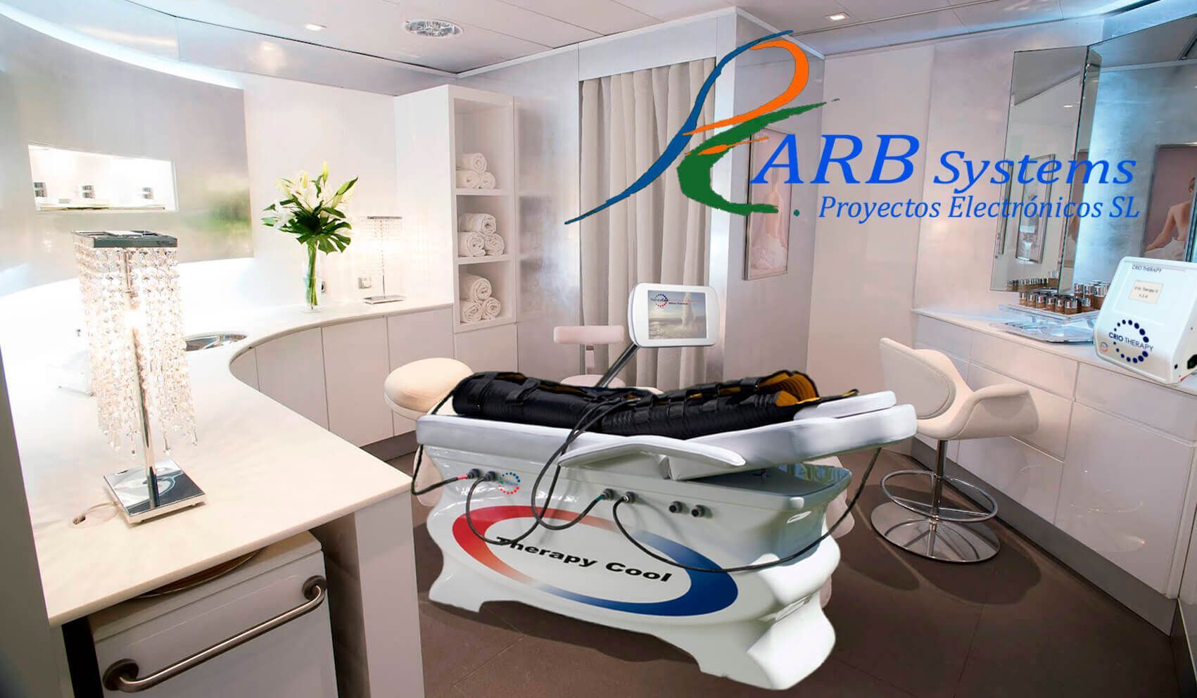 ARB SYSTEMS Aparatología estética profesional, la imagen muestra un centro de estética con un equipo Therapy Cool en el centro.