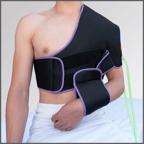 ÉPAULE Bande de contraste thermique ou échangeur pour la récupération musculaire de l'épaule, vue de face.