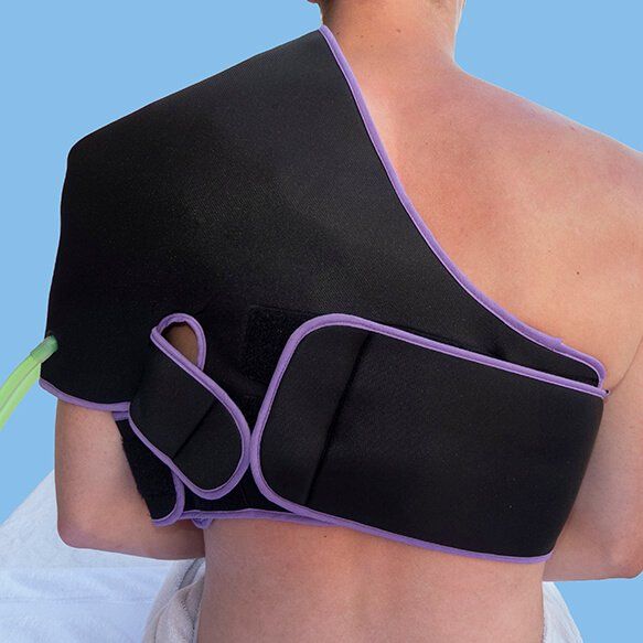 Banda o intercambiador de contrastes térmicos para recuperación muscular de hombro, vista trasera.