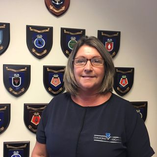 Click image for direct Email to Amanda Knight