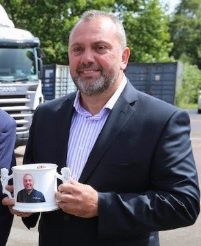 Click image for direct Email to Simon Knight