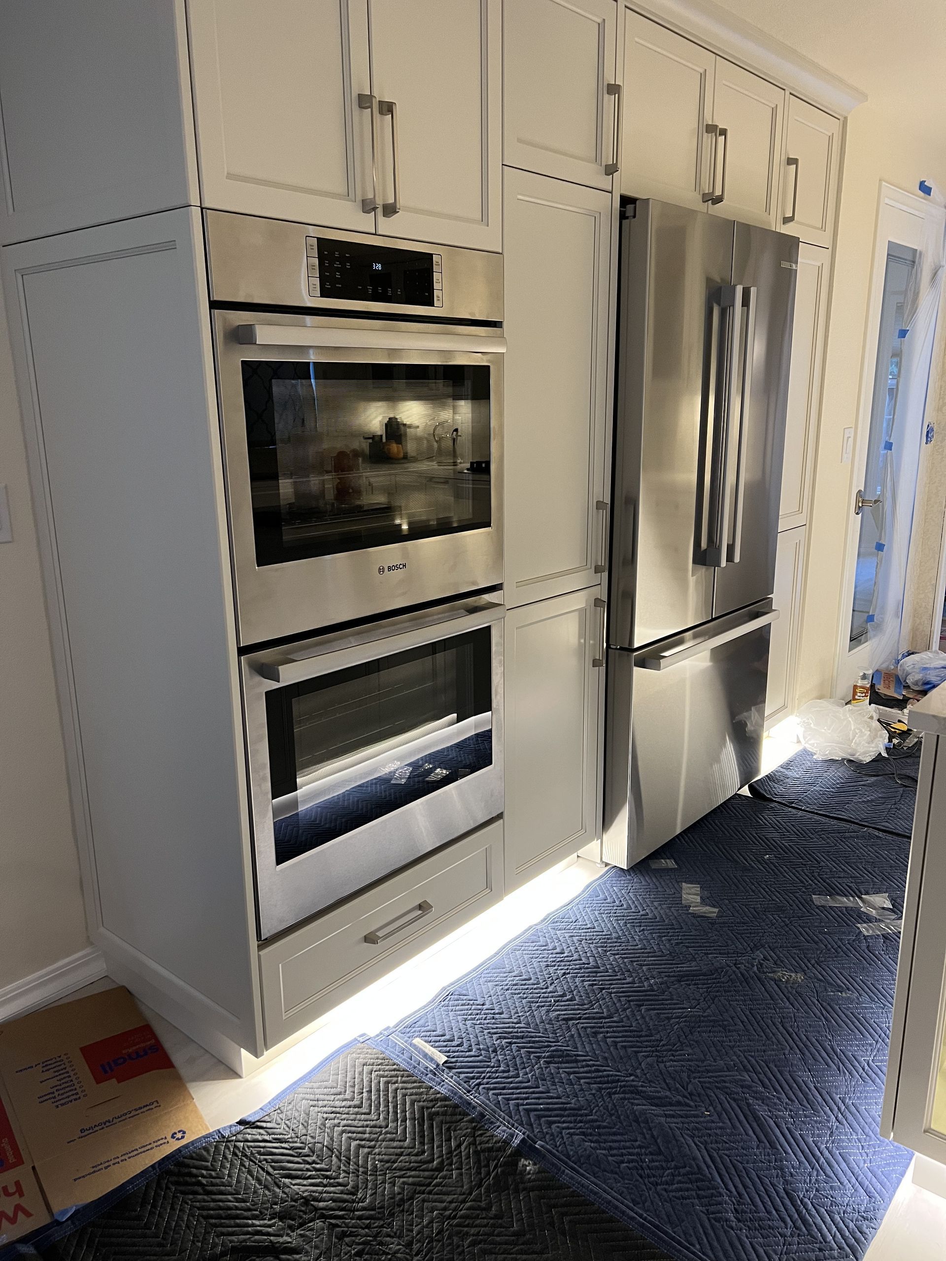 Penny Creek Everett custom kitchen cabinets — oven wall