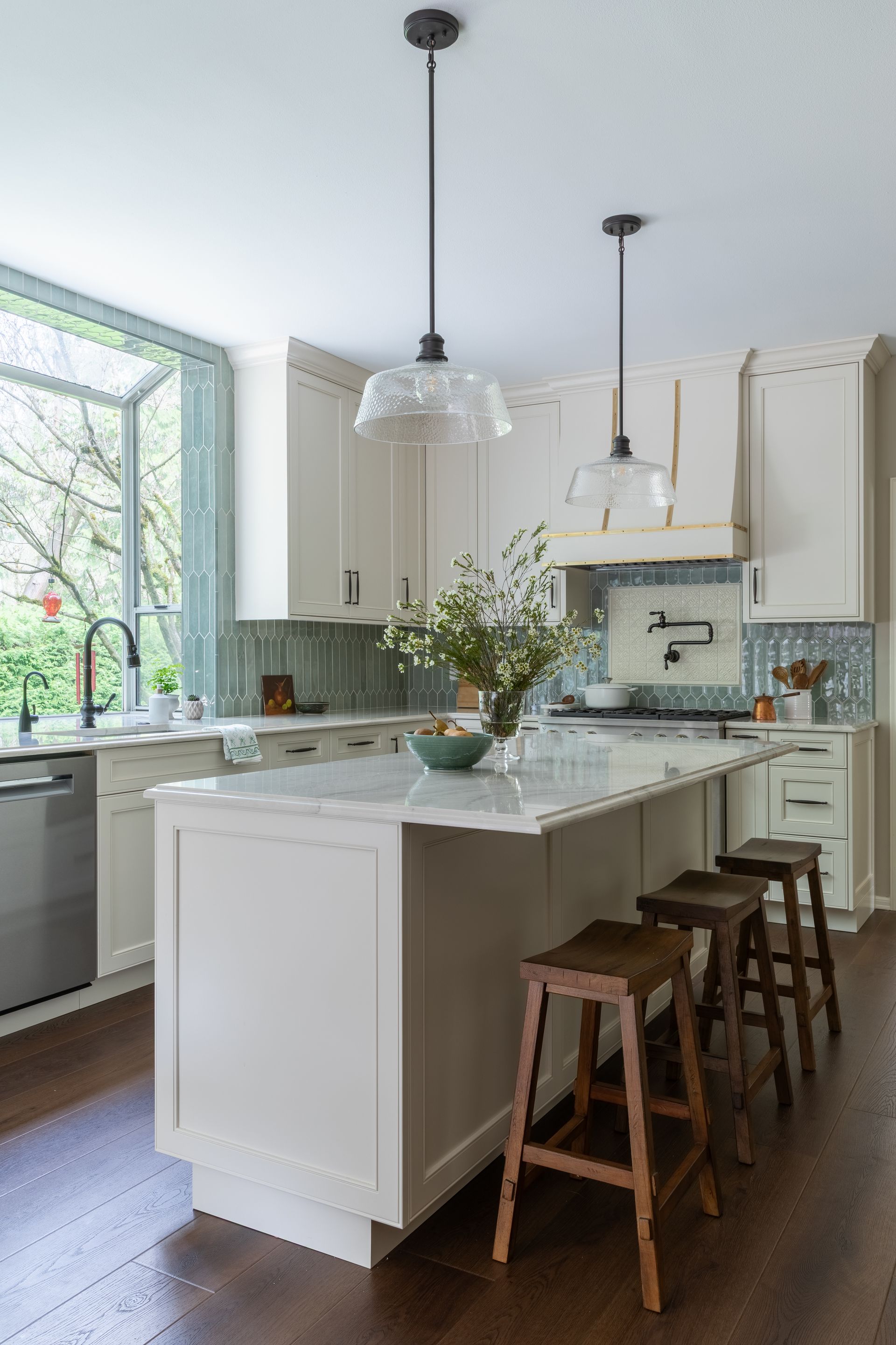 Pine Lake Sammamish custom kitchen cabinets — island