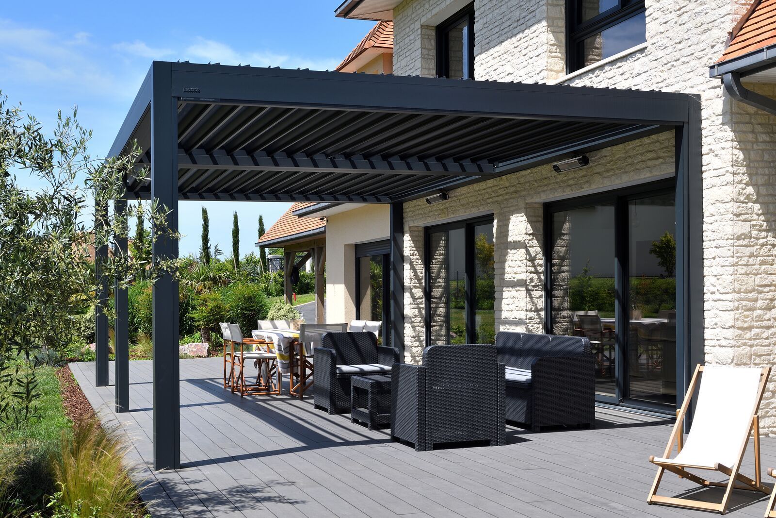 Lamellendach Brustor B200XL Steinburg