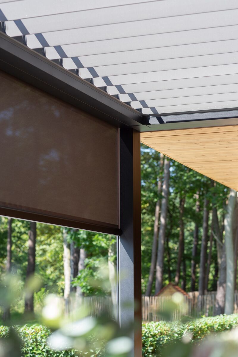 Brustor B250XL Lamellen-Pergola in Hamburg kaufen