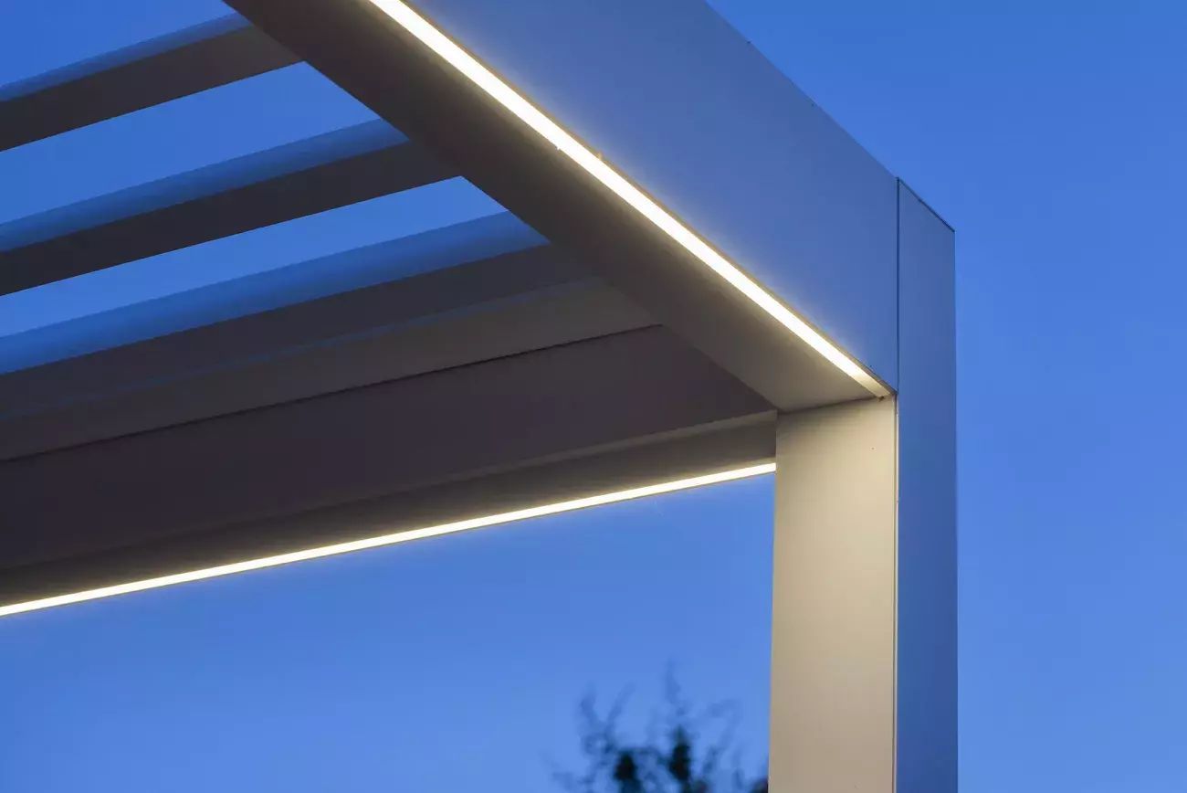 Brustor Lamellenpergola Hamburg