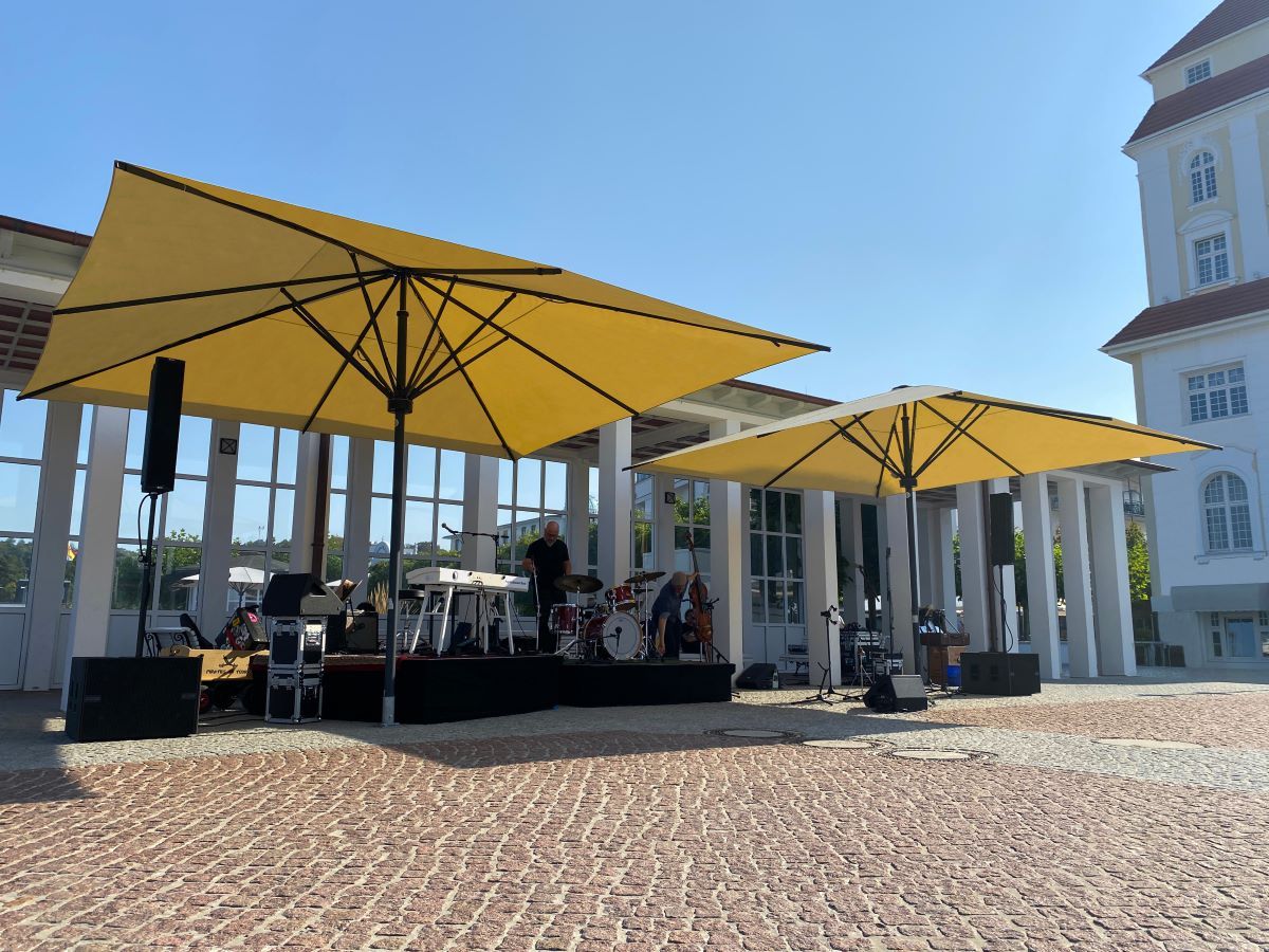 Sonnenschirme für Gastro Hamburg