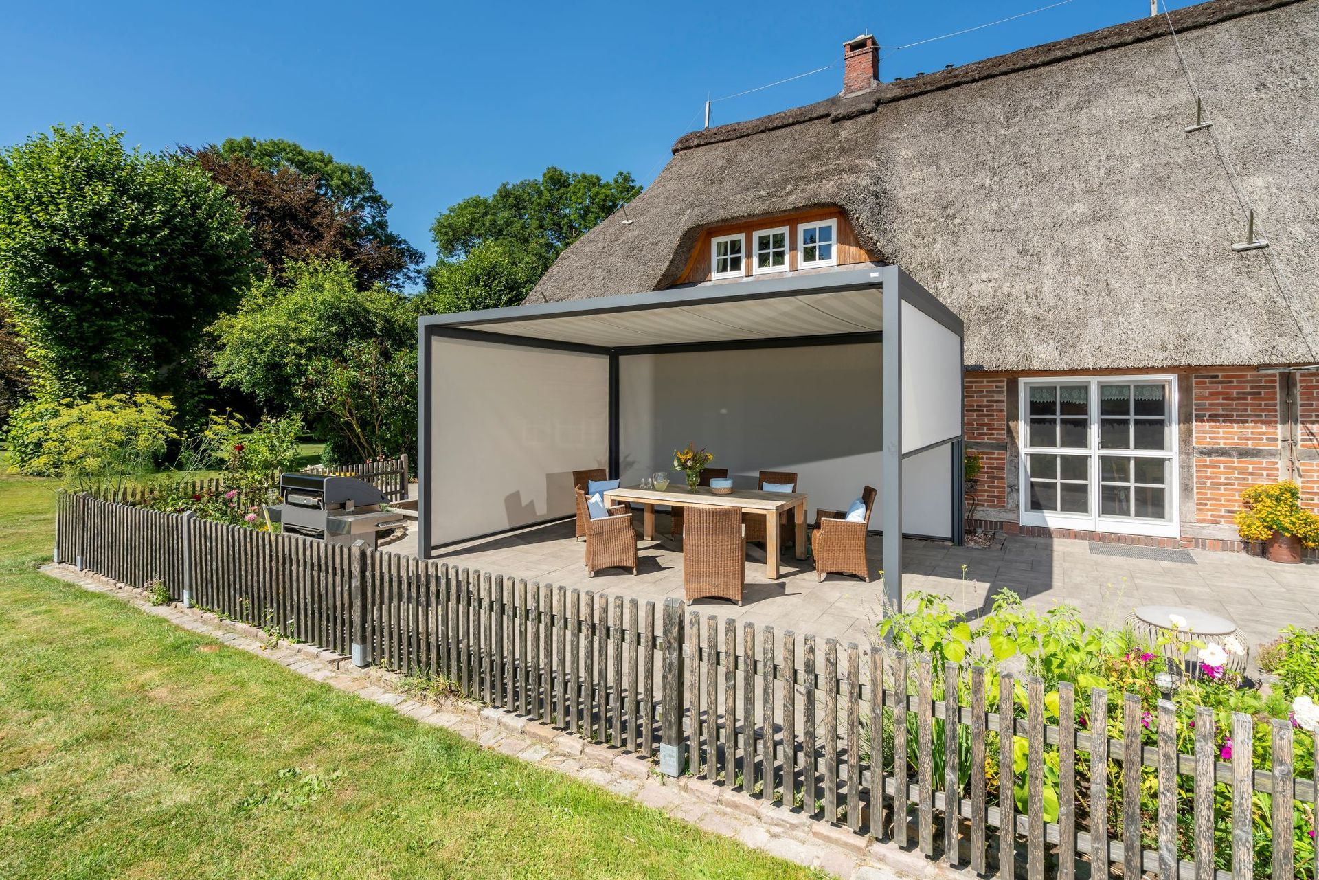 Qbus Pergola Markise in Dithmarschen kaufen