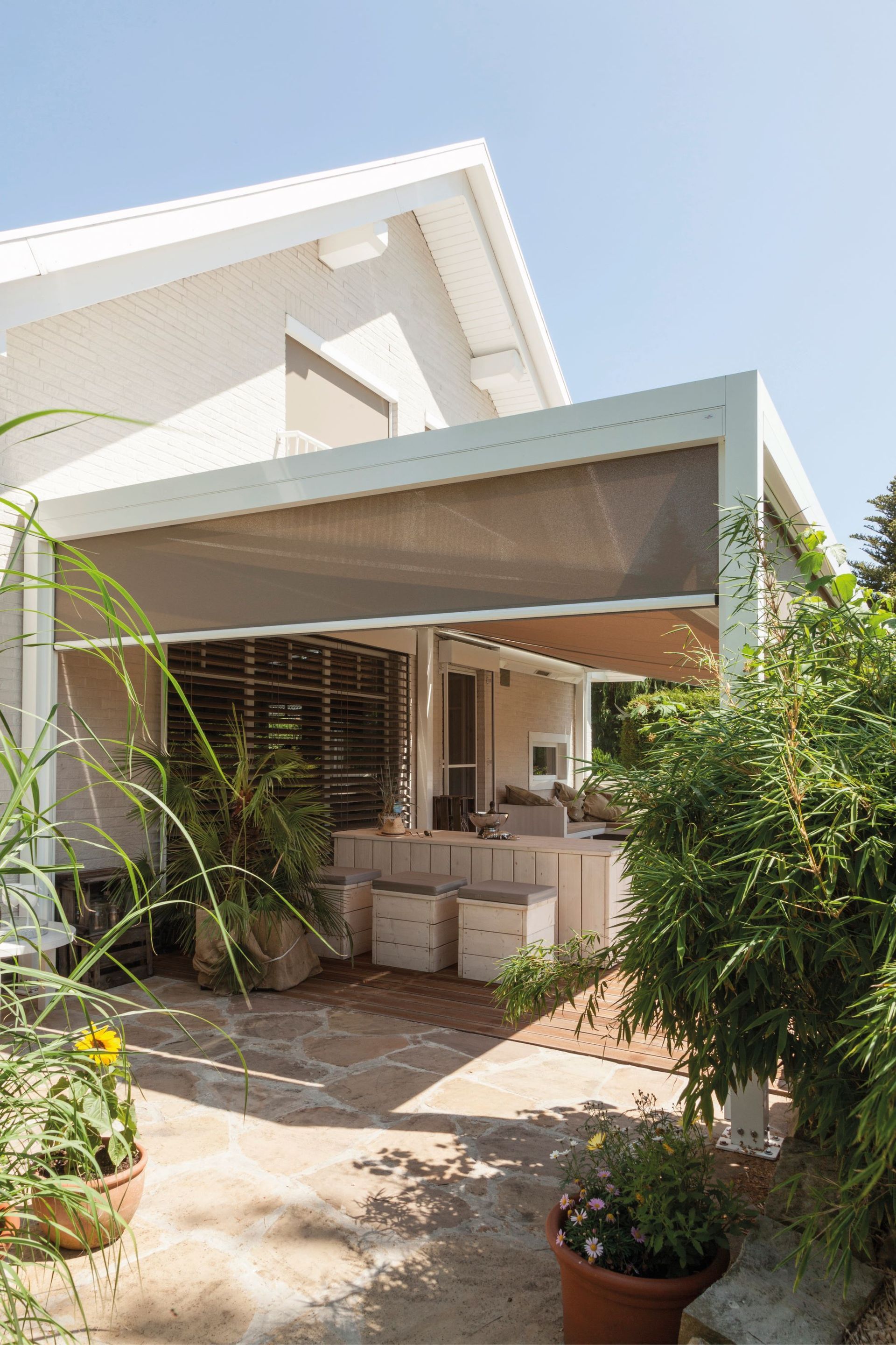 Nova Hüppe Qbus Pergola-Markise in Hamburg vom Fachhändler kaufen