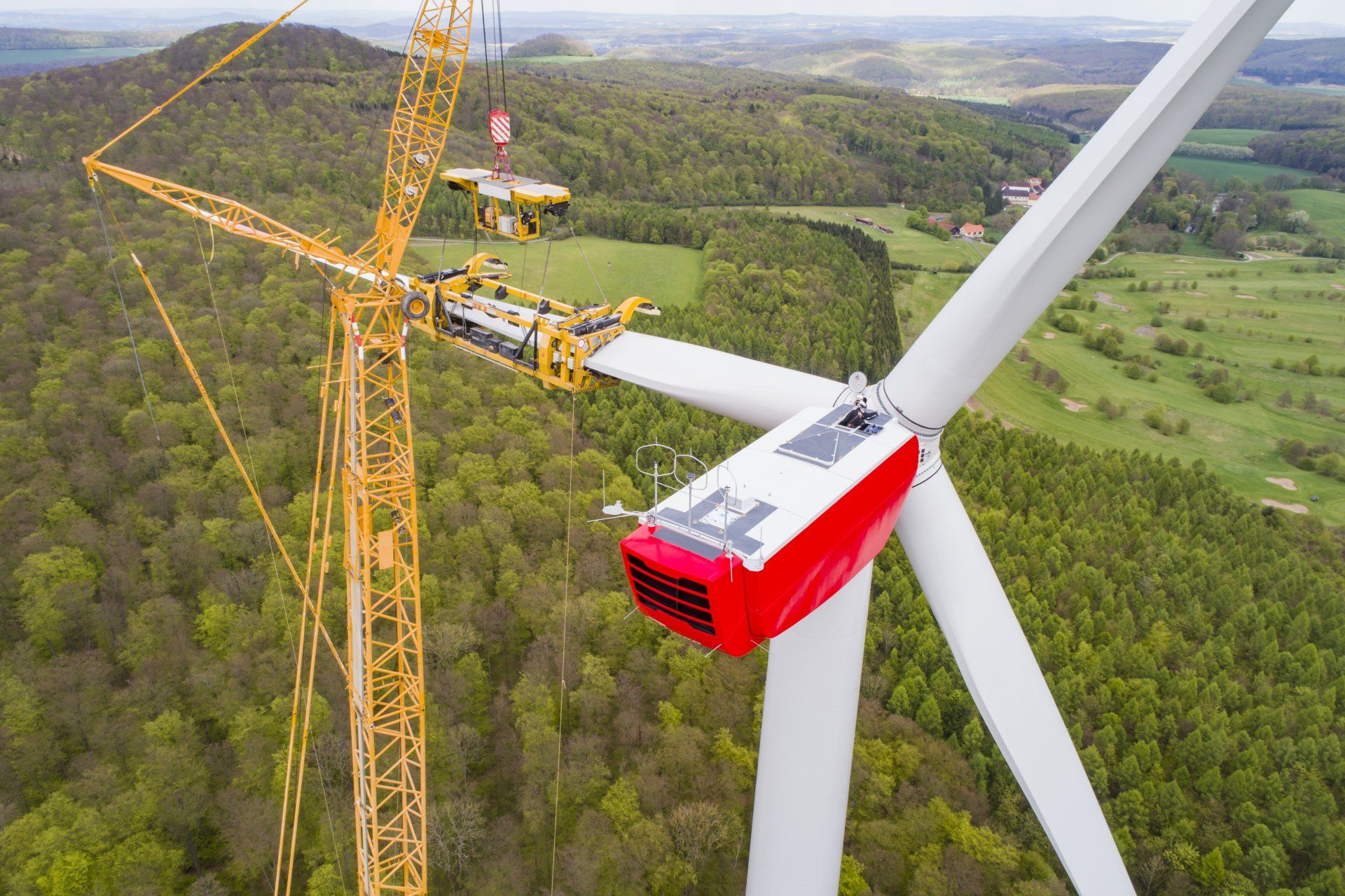 Drohne, Windkraftanlage, WKA, Inspektionsdrohne, Industriedrohne, Wärmebilddrohne