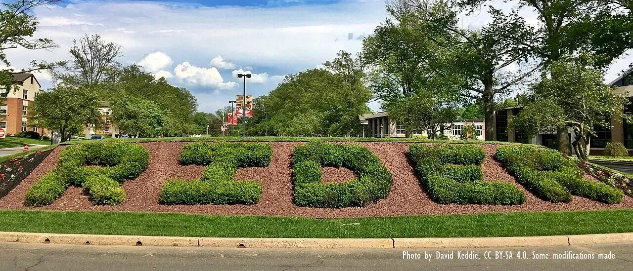 Photo by David Keddie shows hedges on the Rider University campus that spell the word RIDER