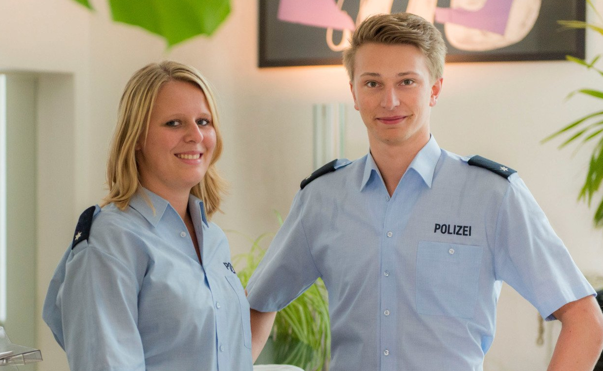 Auswahlgespräch Polizei NRW Polizei Auswahlverfahren üben, Testtraining Polizei Einstellungstest, Polizei NRW Eignungstest NRW Vorbereitung, Postkorbübung, Rollenspiel, Bewerbung, Mindestgröße, Gewicht, BMI