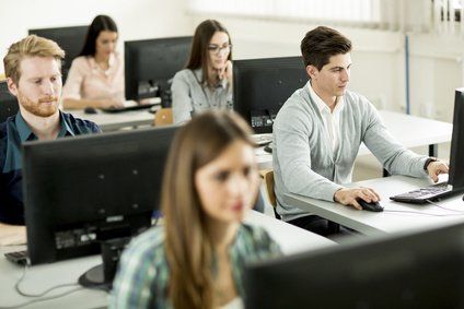 Computer Test Einstellungstest Polizei Berlin, Auswahlverfahren Polizei, Eignungstest, Ausbildung Polizeikommissar, Bewerbung Polizei
