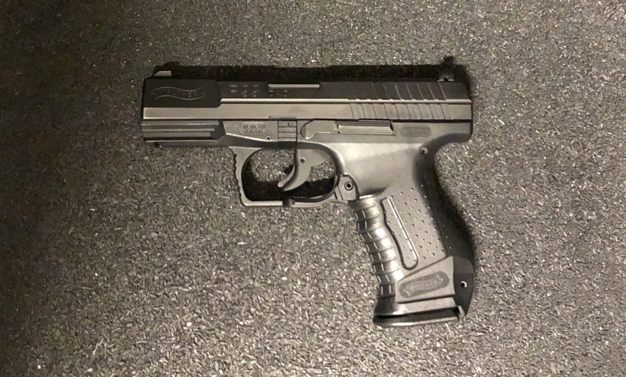 Dienstwaffe Polizei NRW PC-Test Polizei NRW, Rollenspiel Polizei NRW, Vortrag, Auswahlgespräch, Postkorbübung, Diktat, Wiener Test