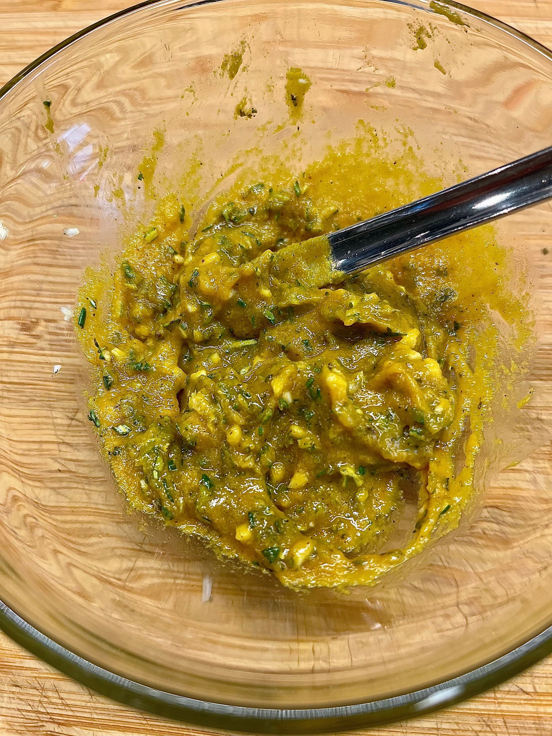 Senf und Kräuter gemischt