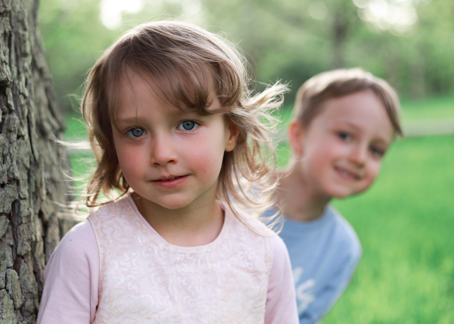 Familien-Fotoshooting im Grünen
