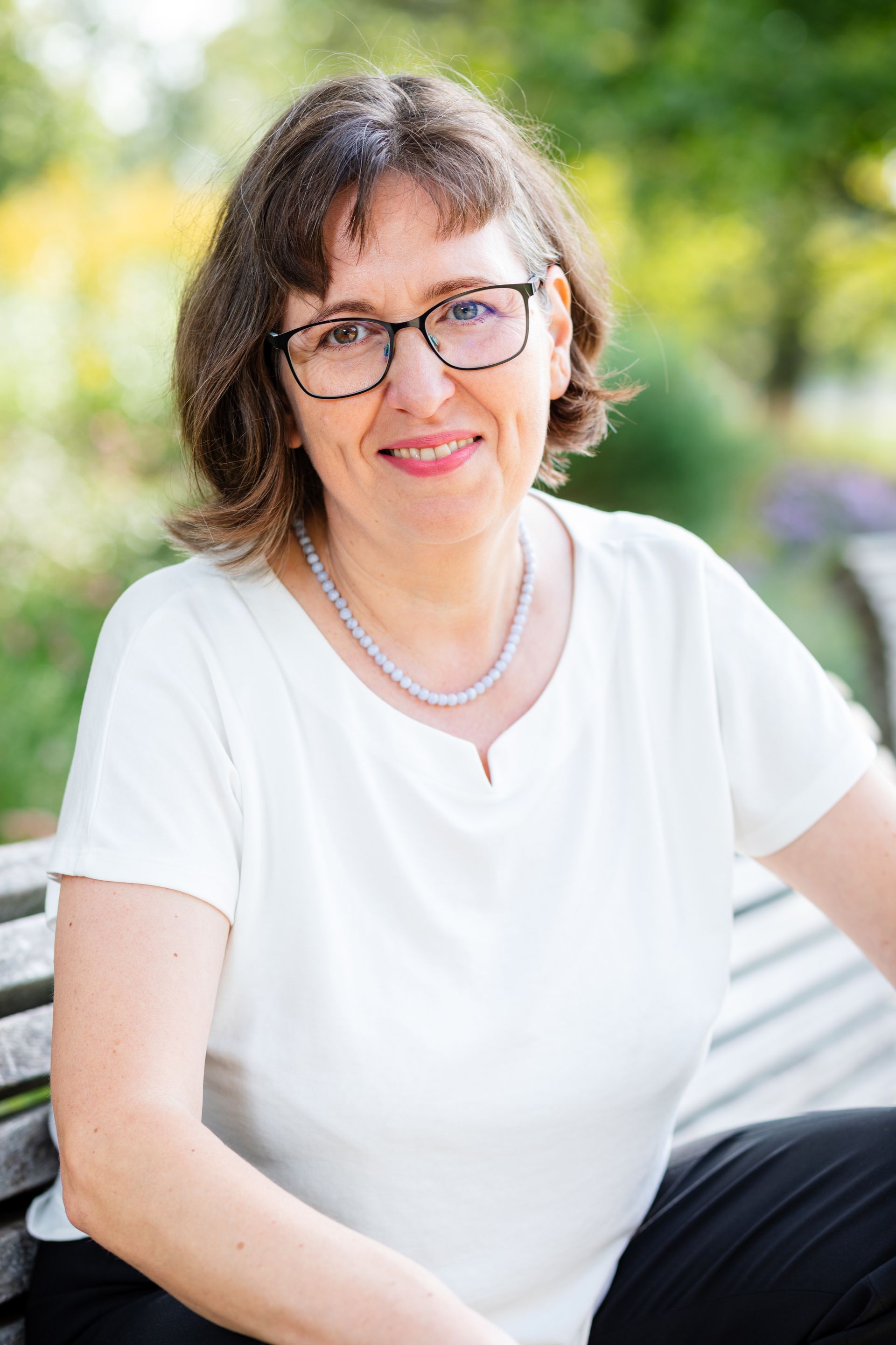 Daniela Hollands, Heilpraktikerin für Frauenheilkunde, Darmgesundheit und ganzheitliche Gesundheitstherapien in Erfurt Daniela Hollands, Heilpraktikerin für Frauenheilkunde, Darmgesundheit und ganzheitliche Gesundheitstherapien, Portrait