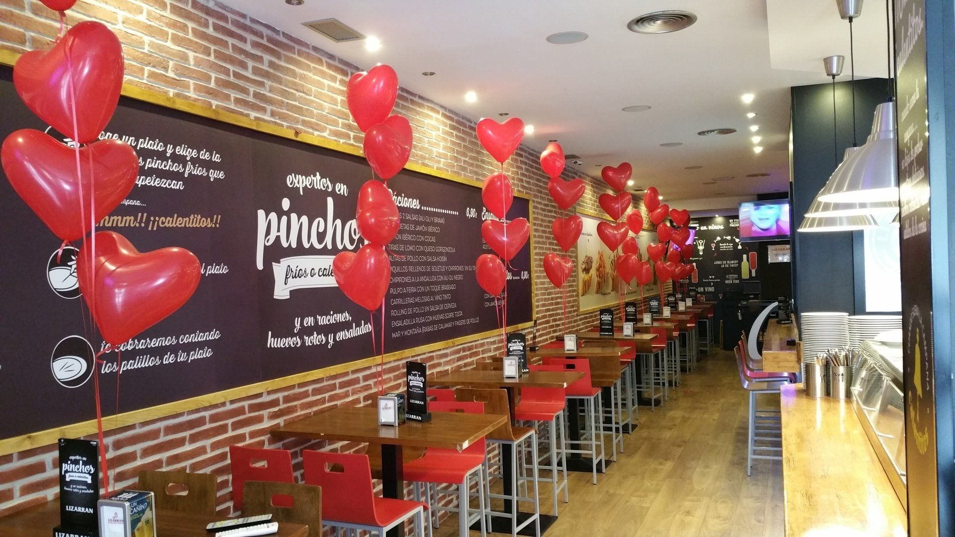 decoración con globos para empresas