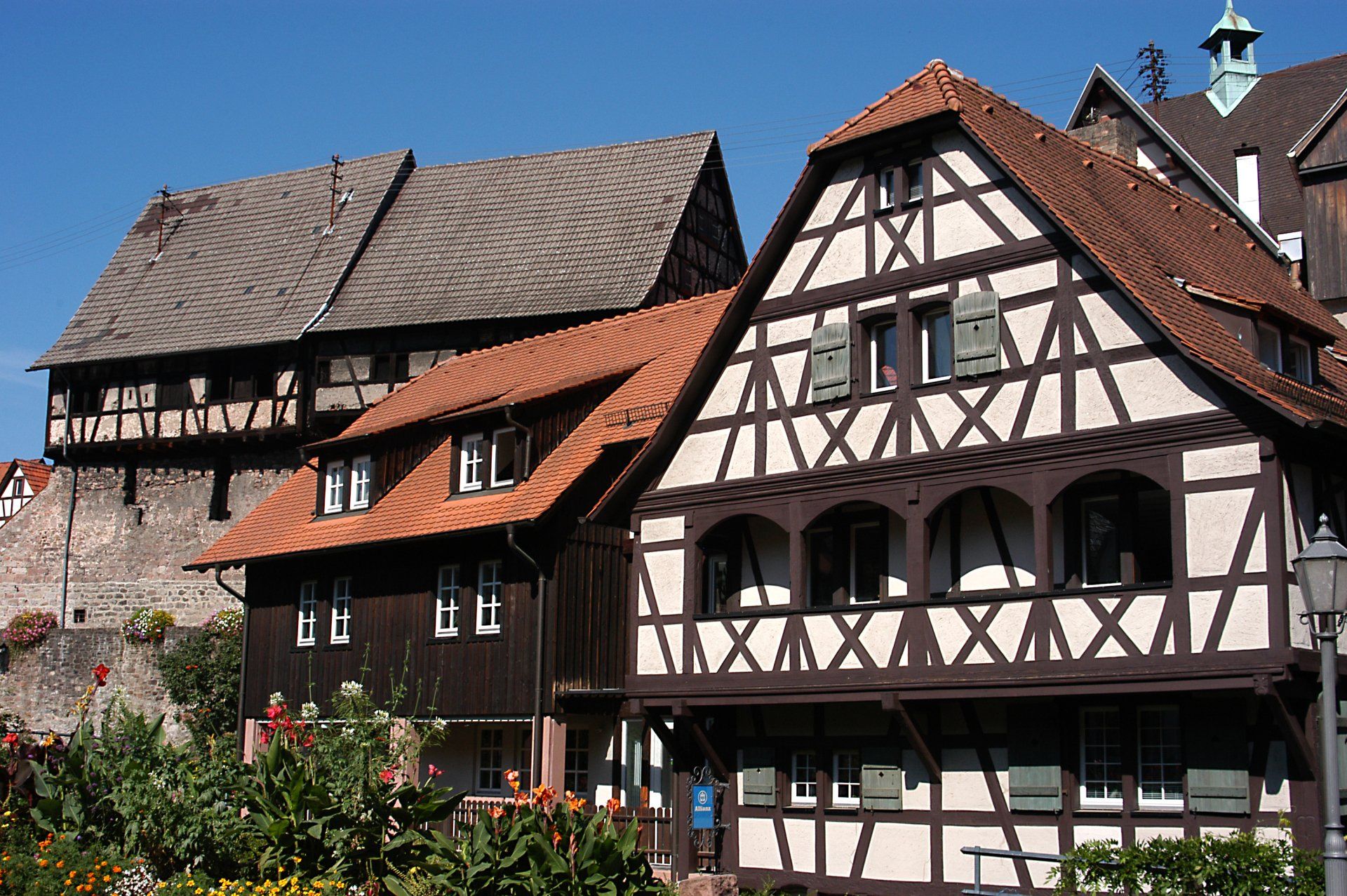 Zehntscheuer mit Fachwerkhaus - Gernsbach