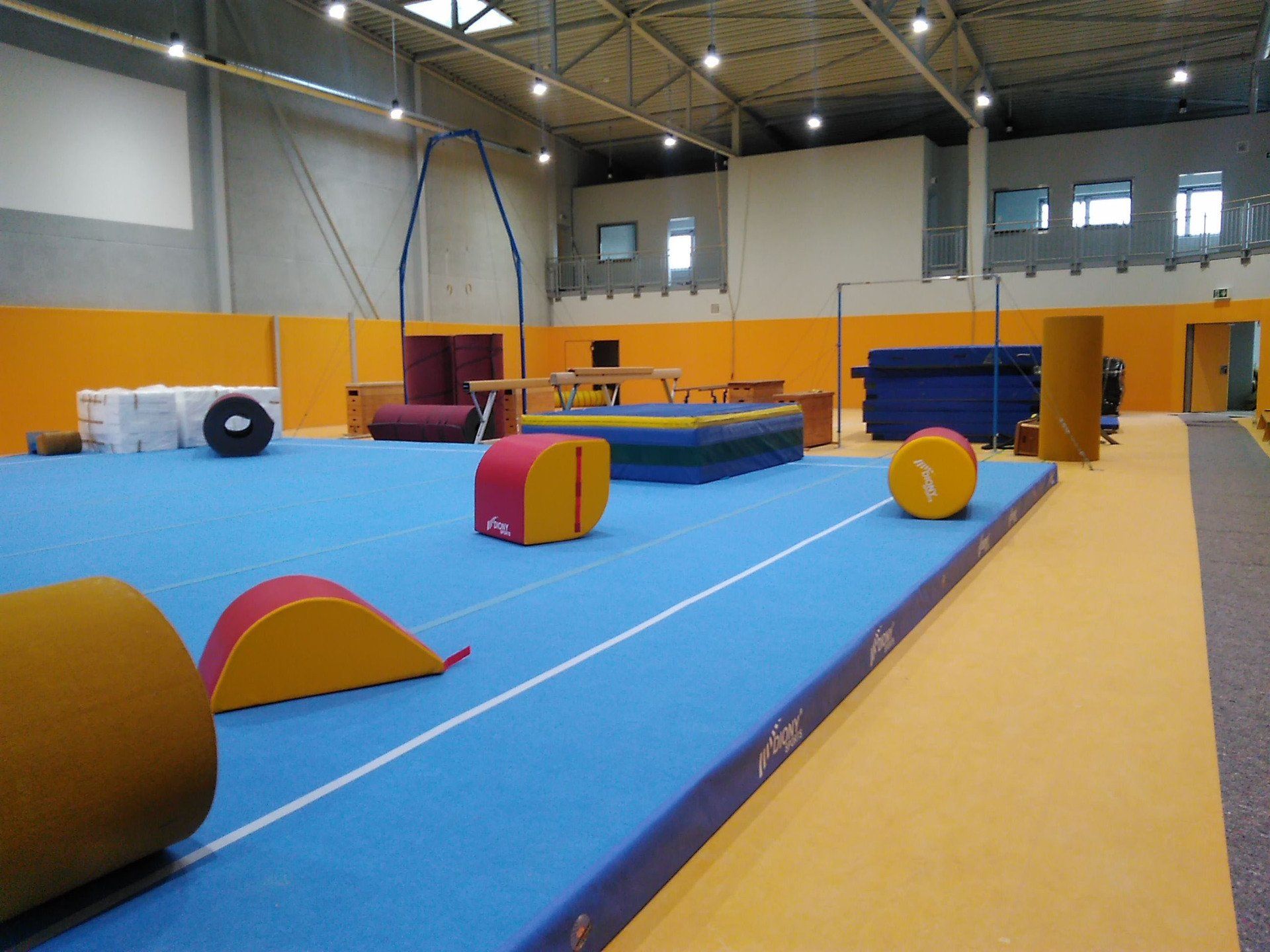 Sportstätte Bad Bergzabern, Dillig architekten