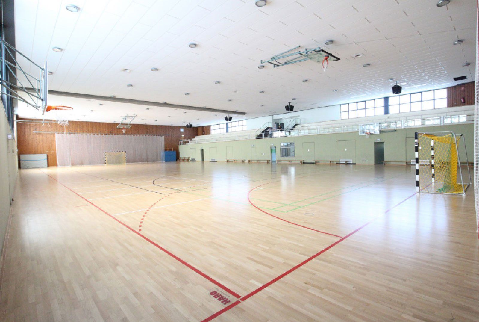 Sportstätte Bad Bergzabern, Dillig architekten