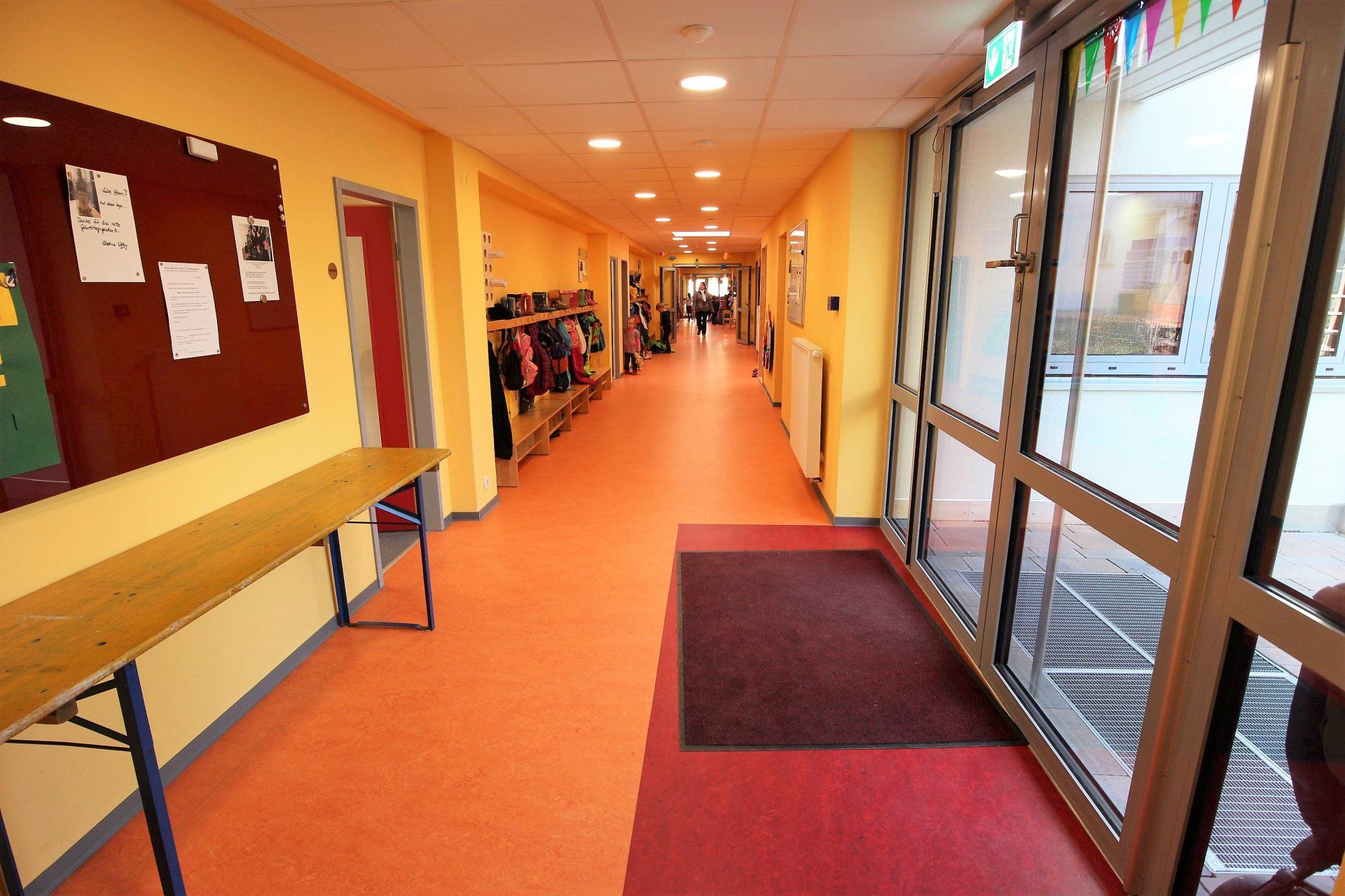 Anbau an KiTa Hugenottenallee/Schillerstrasse in Neu-Isenburg 2016