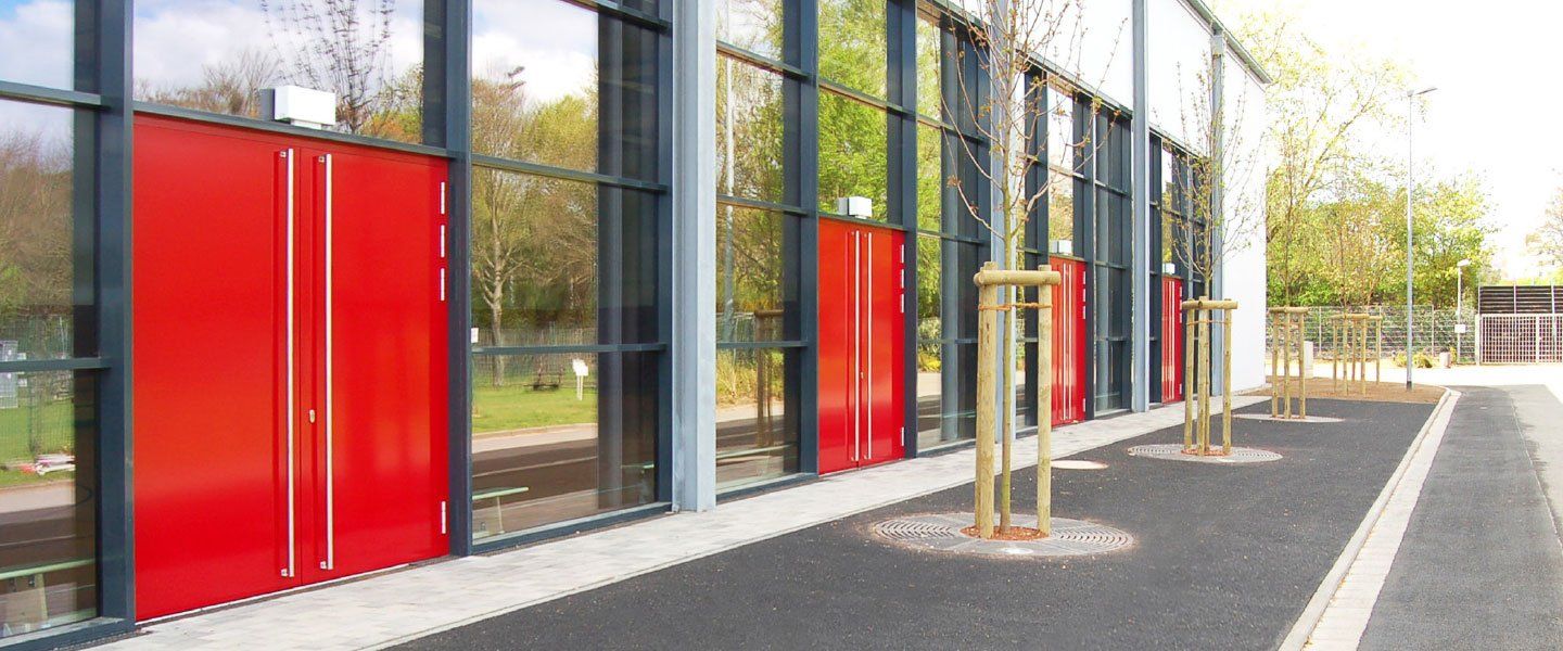 3-Feld-Sporthalle in Neu-Isenburg , Dillig architekten