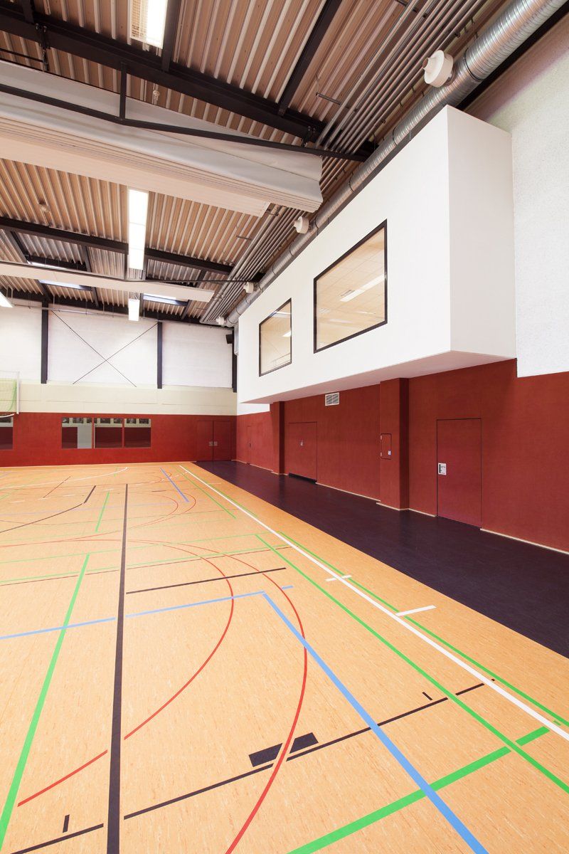 3-Feld-Sporthalle in Neu-Isenburg , Dillig architekten