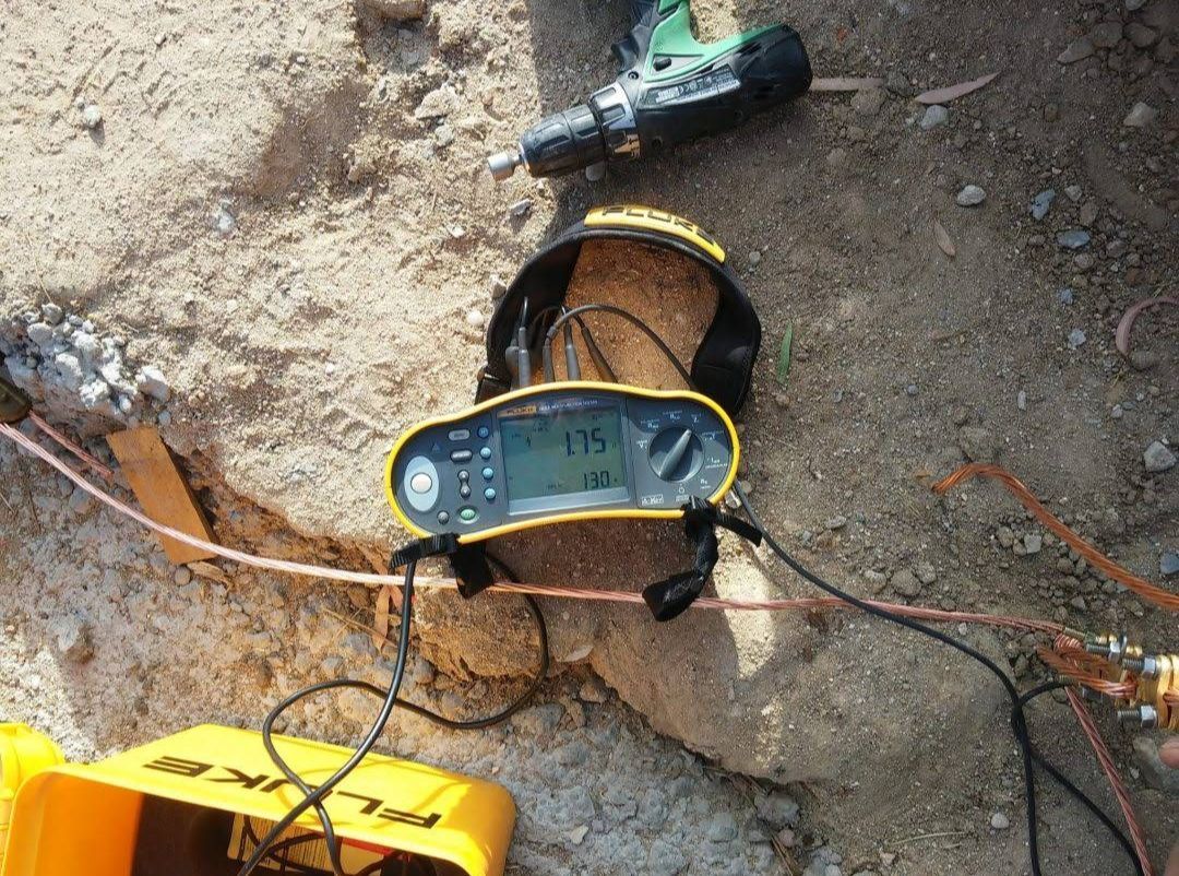 electricista autorizado para la comprobación de toma de tierra y aislamiento en Camas comprobador de toma de tierra y aislamiento