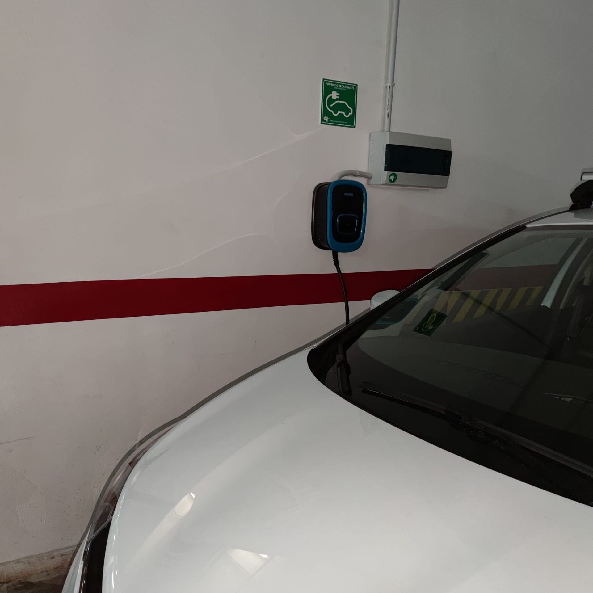 empresa gestión ayudas Plan Moves Bormujos empresas instaladores cargadores de coches eléctricos en Bormujos