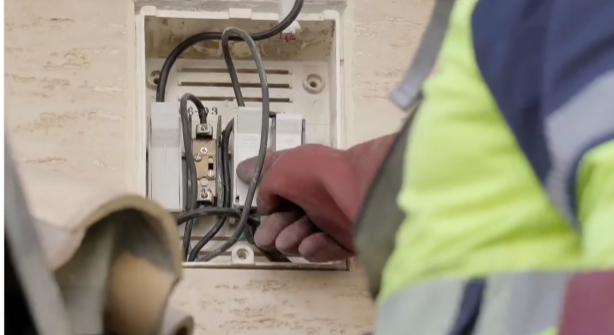 electricista autorizado en camas para anular fraude eléctrico en Camas precio quitar un enganche ilegal de luz en Camas
