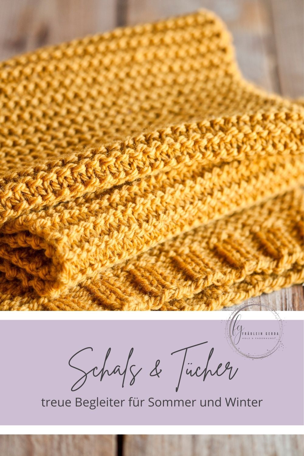 gelber gestrickter Schal