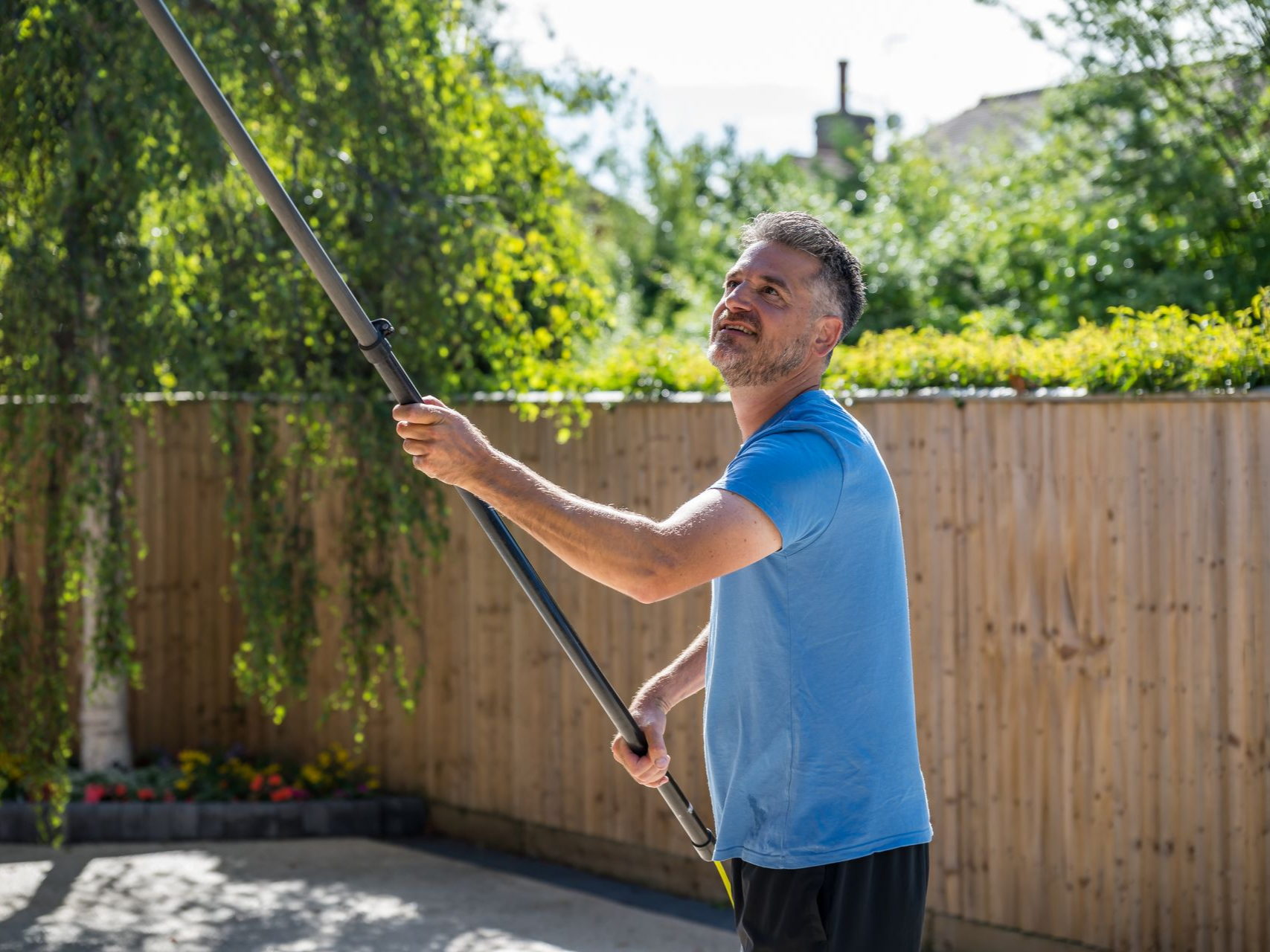 Window cleaner using purified water system