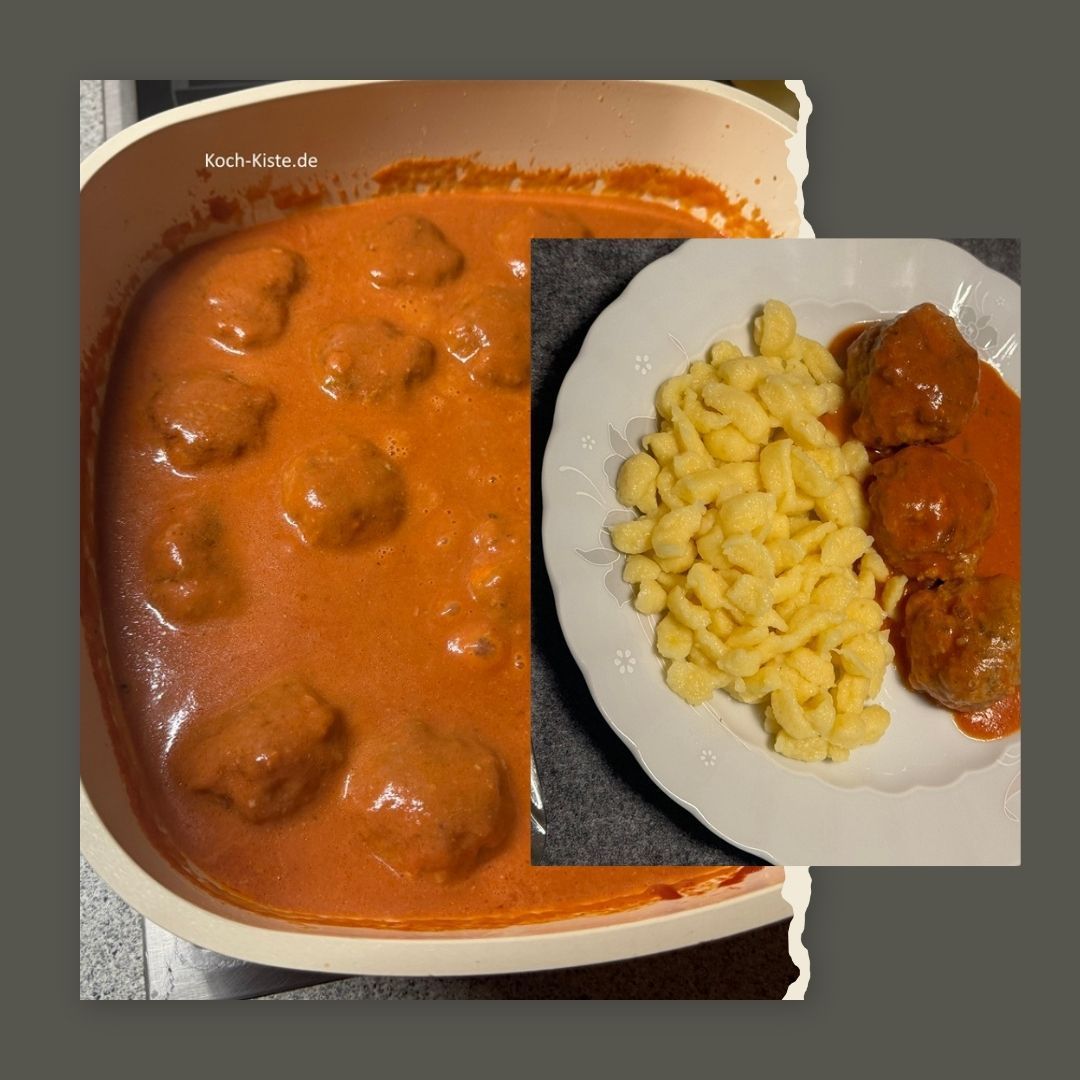Frikadellen in Tomaten- Käse Soße