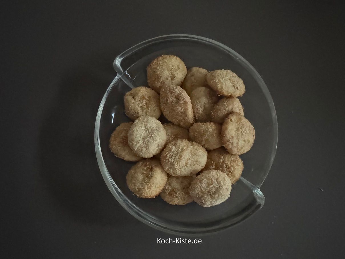 Kokos Schneekugeln