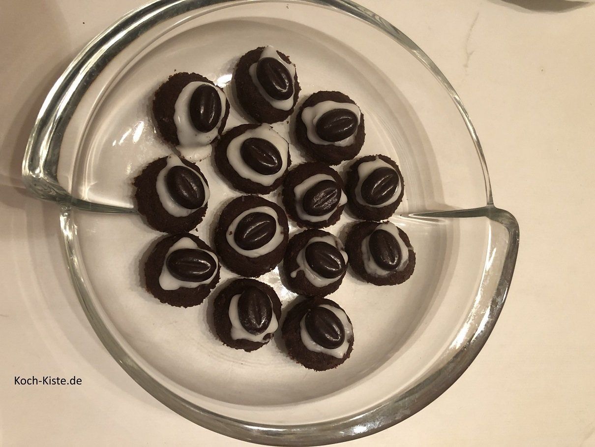 fertige Kaffee-Kakao-Kekse