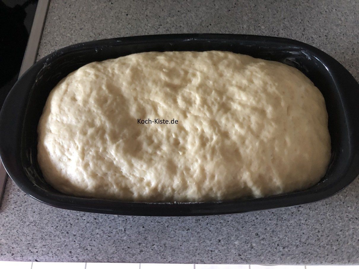 den Teig nochmals 15 Minuten gehen lassen