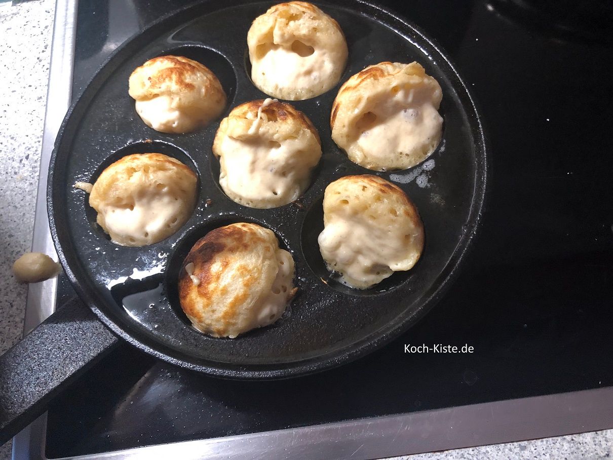 hier zeige ich Euch wie die Apfel-Bällchen aussehen, wenn man sie dreht