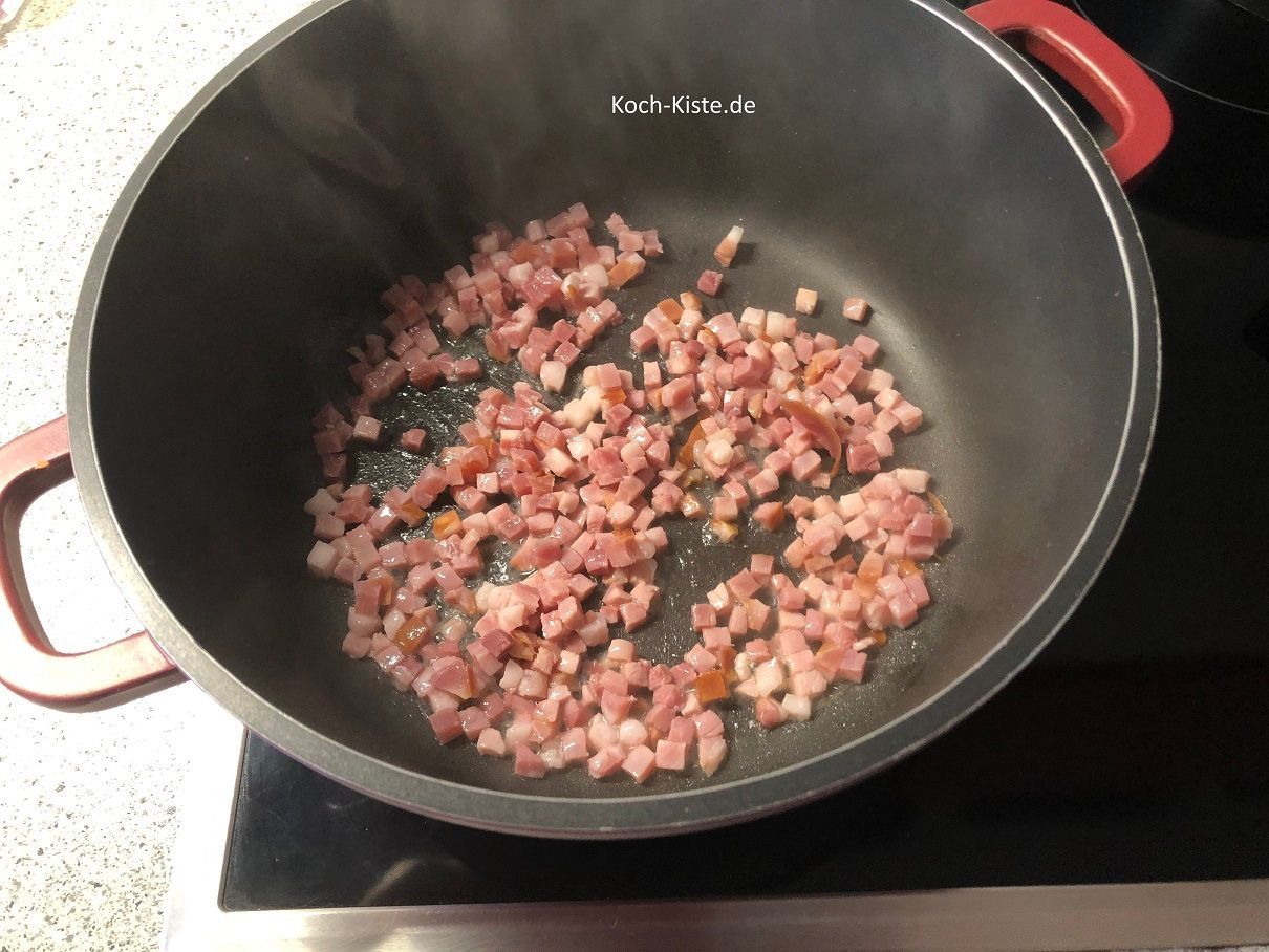 Schinkenwürfel anbraten