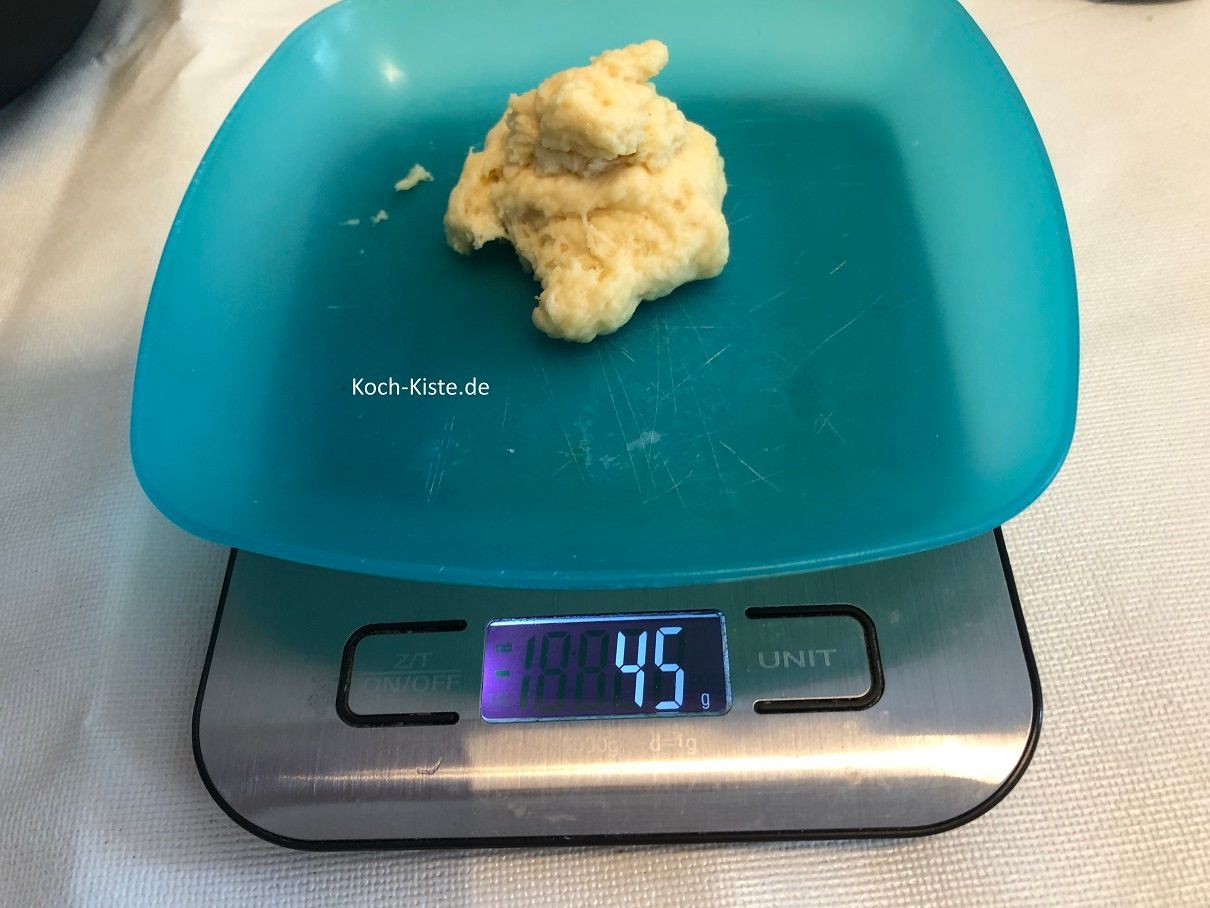 nun wiege immer 45 Gramm Teig ab