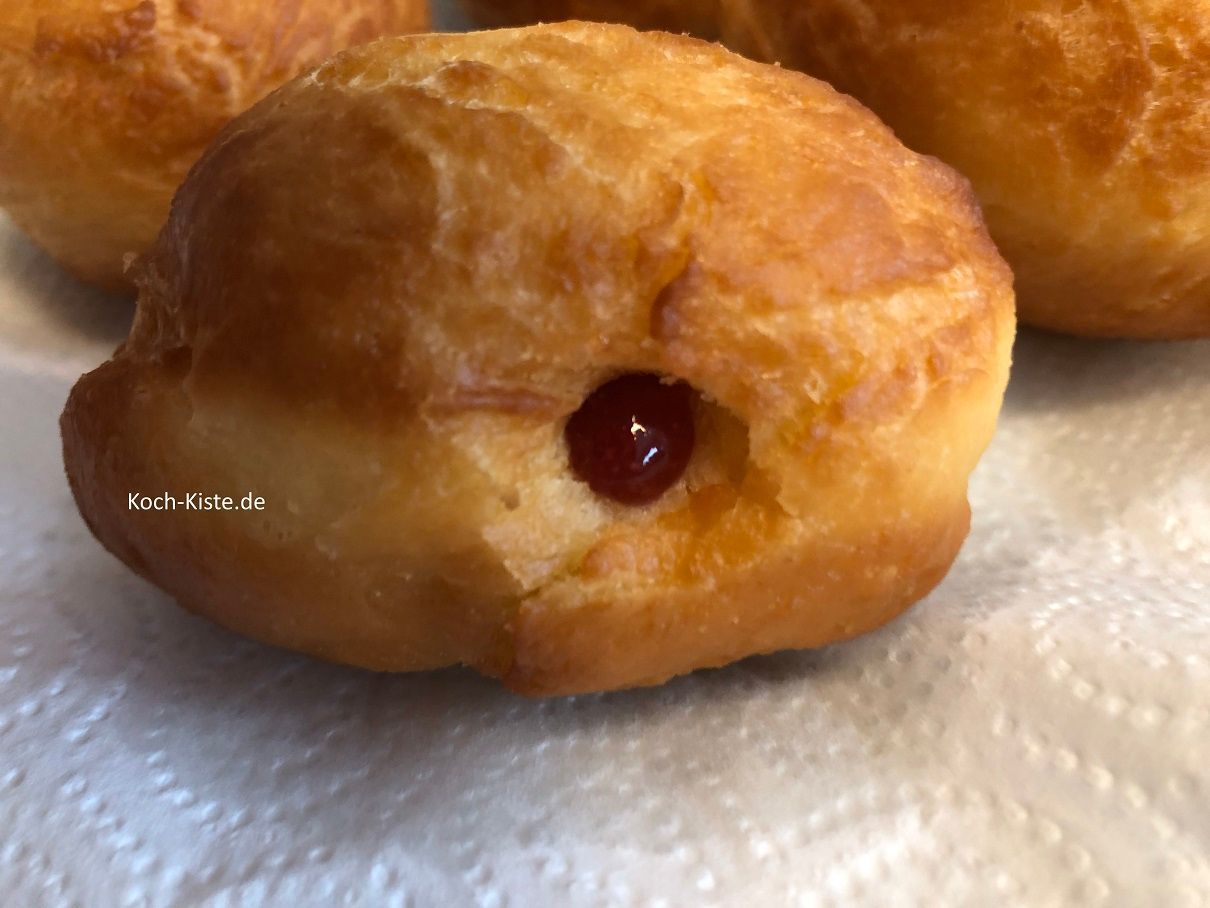 fertig gefüllter Berliner