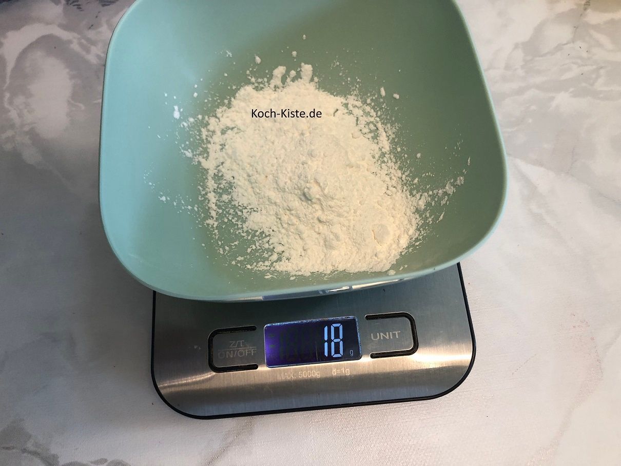 wiege die 18 Gramm Puddingpulver ab