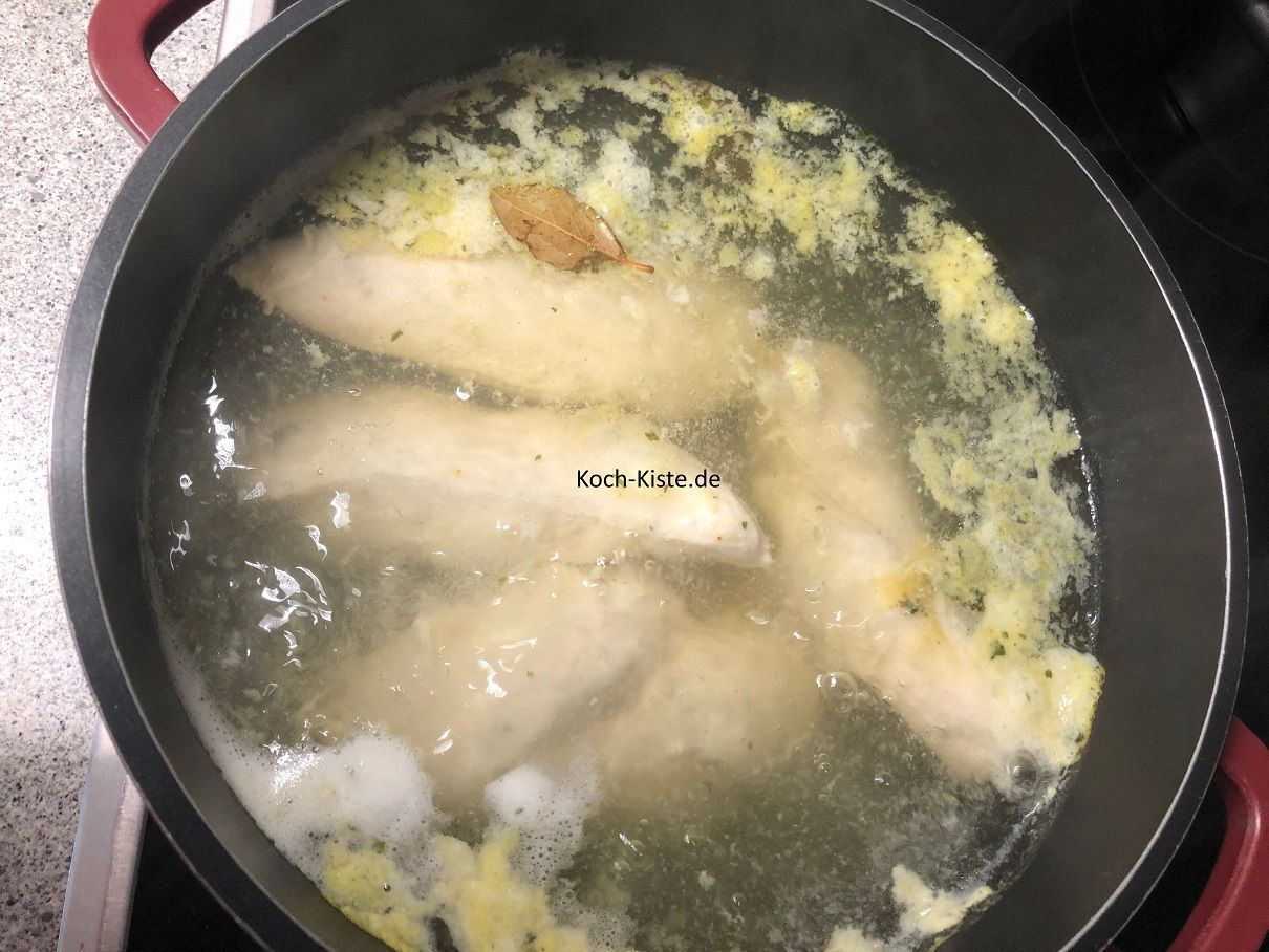 fertig gekochtes Hähnchenbrustfilet