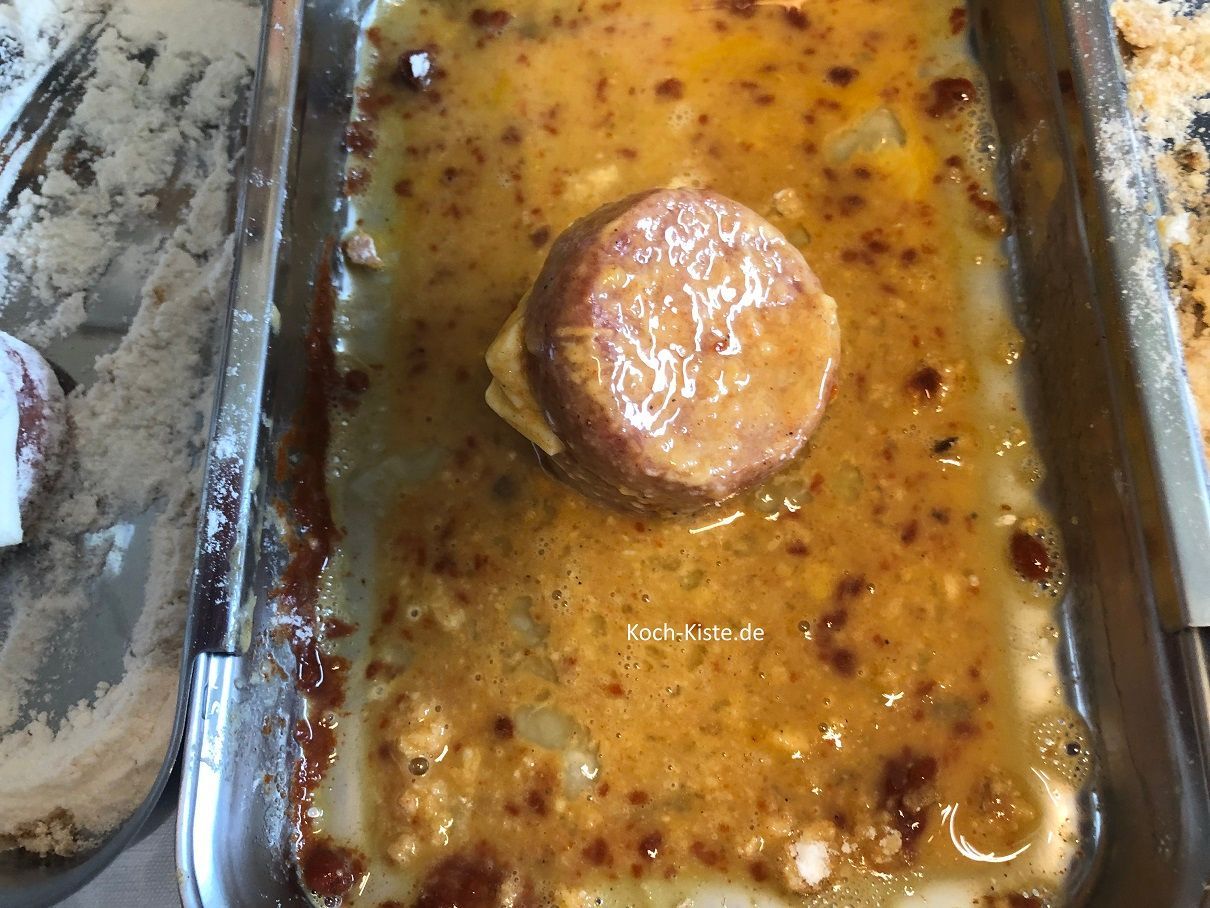 dann von allen Seiten in dem Eigemisch